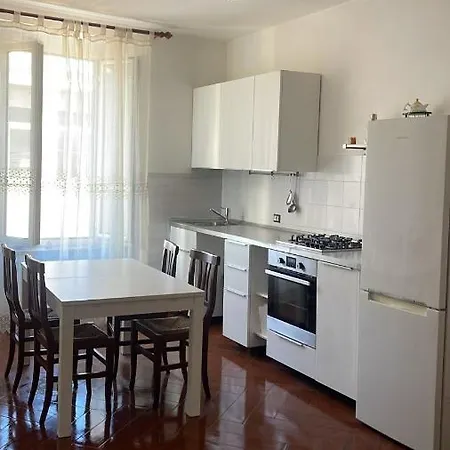 Lejlighed Zona Centro Savona